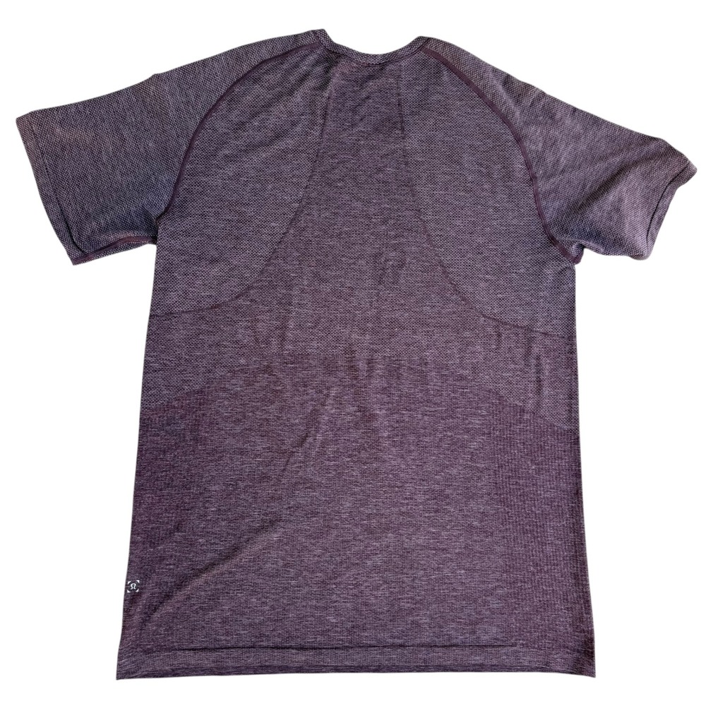 Lululemon Men Shirt Tee Metal‎ Vent Tech Short Sleeve Maroon size XL Crew
